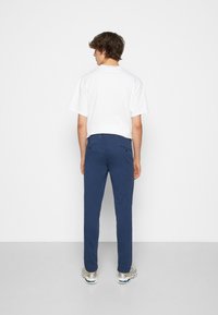 DOCKERS SMART SUPREME FLEX SKINNY - Chinos - ocean blue
