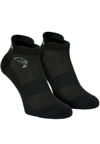Schwarze Sportsocken mit strukturiertem Design und verstärkten Zehen- und Fersenbereichen. Enthält ein Logo am oberen Rand. Unsichtbare Länge.