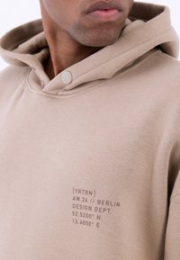 YOURTURN UNISEX - Sudadera - taupe