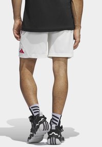 adidas Performance Träningsshorts - off-white