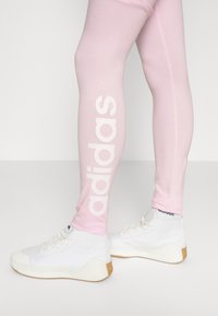 adidas Sportswear Legíny - kalhoty  - pink