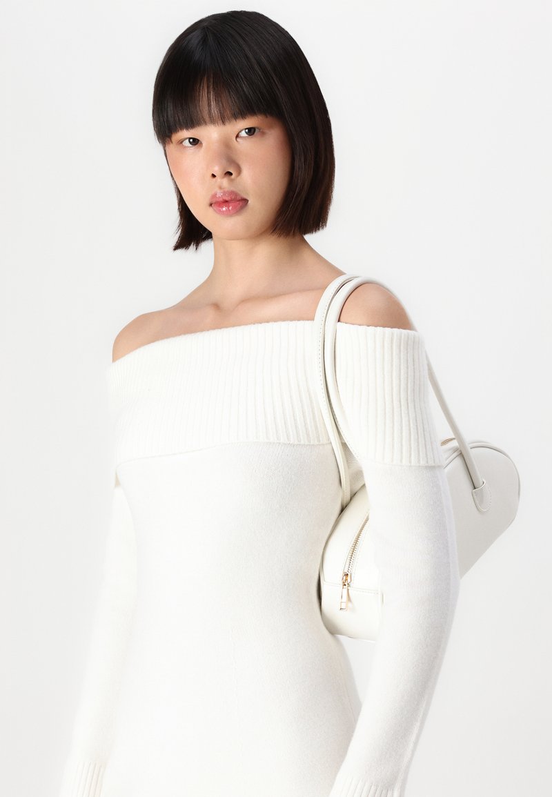 hollister white off the shoulder dress hollister on or off the shoulder midi dress. cutie