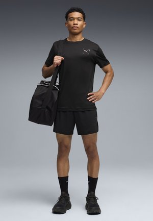 Puma, M DREAMRUN 5" DRYCELL SHORT - Short de sport - black