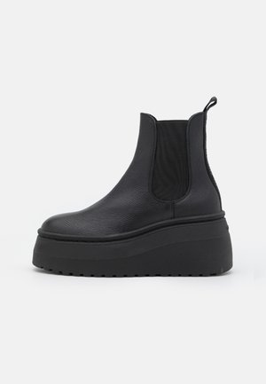 PEGASUS - Botines de cuña - black