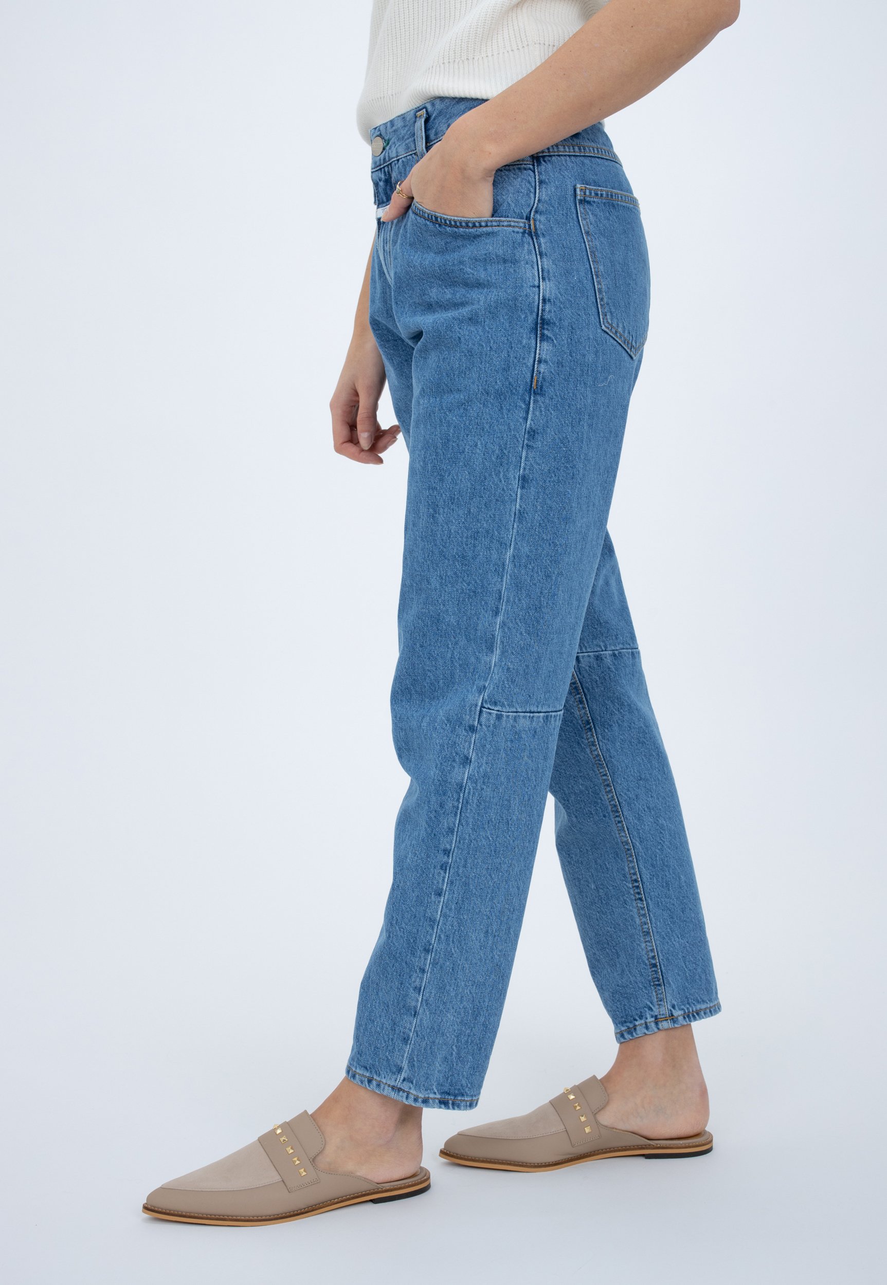 Closed relaxed fit jeans Clearance