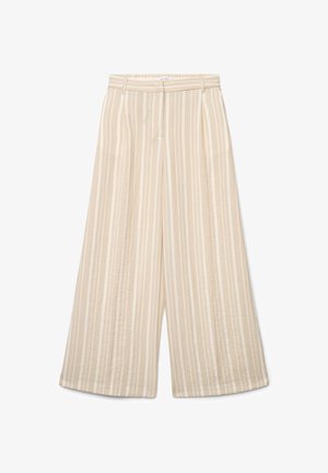 Pantaloni beige a gamba larga con righe bianche verticali, passanti per cintura e chiusura frontale con cerniera.