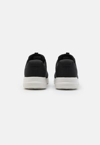 Skechers GO WALK BUNGEE - Tenisky - black/white