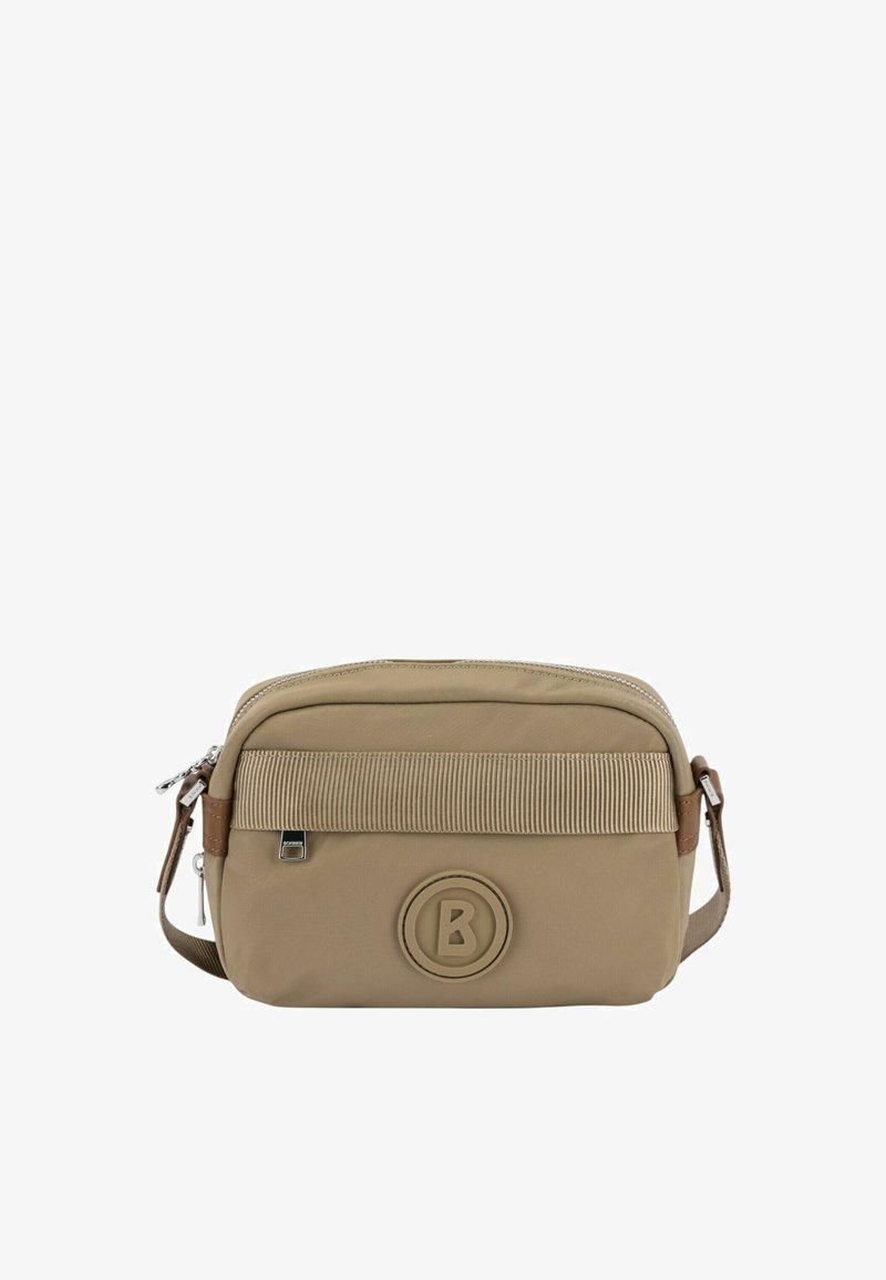 Borsa a tracolla in nylon beige con una fascia in accento marrone testurizzata, patch rotondo con logo e tracolla regolabile; presenta una chiusura con zip superiore.