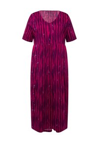 Fioletowa midi sukienka z krótkimi rękawami, dekoltem w serek i marszczonym pasem. Zawiera pionowe paski i subtelny połysk w całej tkaninie.