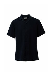 Camisa de botones de manga corta en navy oscuro, hecha de tela ligera, con cuello y un corte relajado. Presenta botones en la parte delantera y un logo sutil.