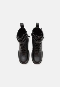 Armani Exchange Korolliset nilkkurit - black