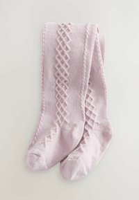 Lichtroze kniehoge sokken met een gestructureerd ruitenpatroon en geribde accenten aan de zijkanten, gemaakt van een zachte, ademende stof.