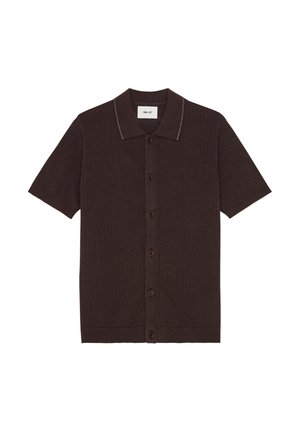 Dunkelbraunes, kurzärmliges Strick-Poloshirt mit Knopfleiste vorne und strukturiertem Muster, mit einfachem Kragen und dezenten Steppdetails.