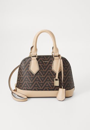 Bruine handtas met een patroon en crèmekleurige accenten, ronde vorm en dubbele handvatten. Beschikt over een afneembare schouderriem en logodetail.