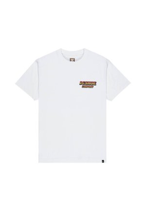 Tricou alb cu mânecă scurtă, având un grafic mic și colorat "DC SHOES COMPANY" pe partea stângă a pieptului. Design simplu, croială standard.