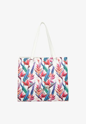 Sac cabas blanc avec de longues anses présentant un motif floral coloré d'oiseau de paradis tropical et un logo décoratif argenté sur le devant.