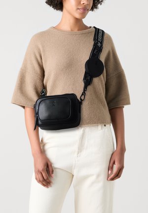 BLILLITE - Schoudertas - black