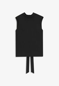 Seleccionado, black one