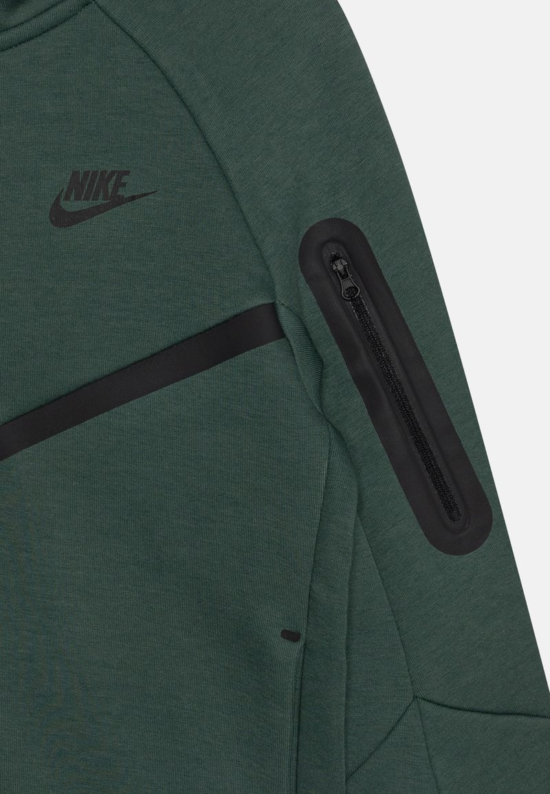 Nike Sportswear UNISEX Felpa con zip vintage green/black/verde