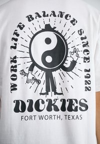 Dickies MONTROSS TEE  - T-shirt estampada - white