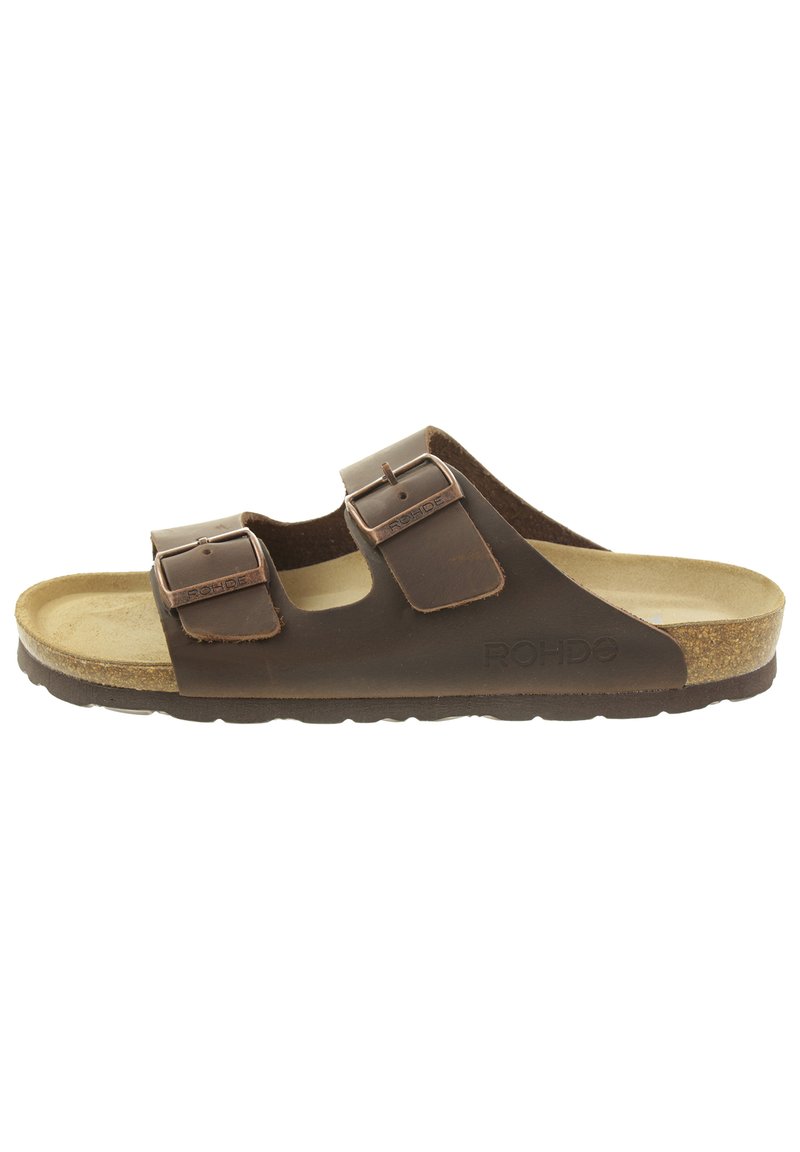 Sandali in pelle marrone con due cinturini regolabili a fibbia, una soletta in sughero e una suola in gomma texturizzata. Logo del marchio visibile sul lato.
