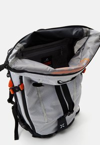 Mammut TRION 28 WOMEN - Dagryggsäck - white/black