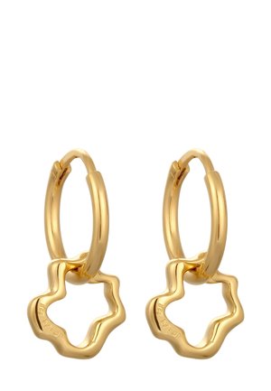 Boucles d'oreilles en or en forme de créoles avec des charms en forme d'étoile irréguliers et ondulés suspendus à chaque créole, surface lisse polie et bords arrondis.
