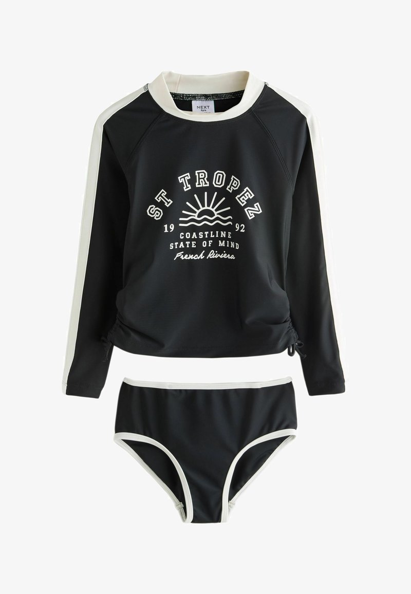 Haut rash guard noir à manches longues avec bordure blanche et bas de bikini assortis, avec le texte « St Tropez Coastline State of Mind French Riviera » et un motif soleil.