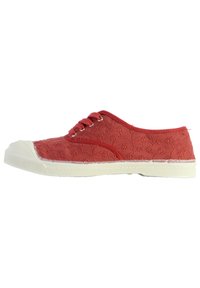 Bensimon TENNIS À LACET BRODERIE ANGLAISE - Sneakers basse - amarante