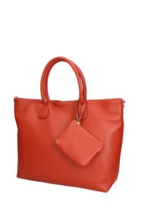 Borsa a tracolla rossa in pelle con finitura texture e manici arrotondati. Include una piccola pochette removibile con zip, coordinata con il colore della borsa.