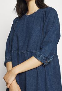 Noisy May Maxiklänning - blue denim