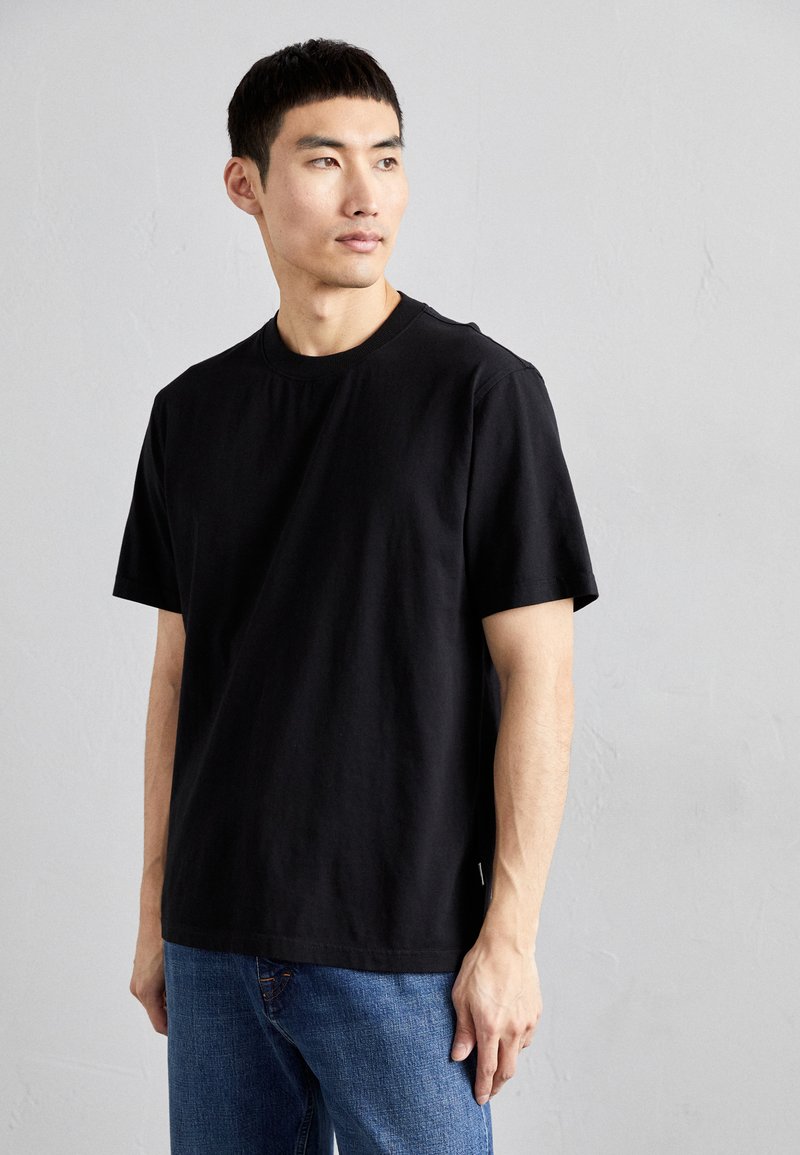 NN.07 - ADAM - T-shirt basic - black, Vergroten