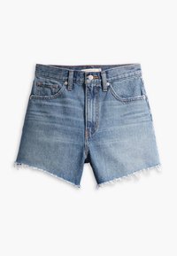 Pantalones cortos de mezclilla azul claro de cintura alta con dobladillos deshilachados, botón y cremallera en el frente, lazos para cinturón y estilo de cinco bolsillos.