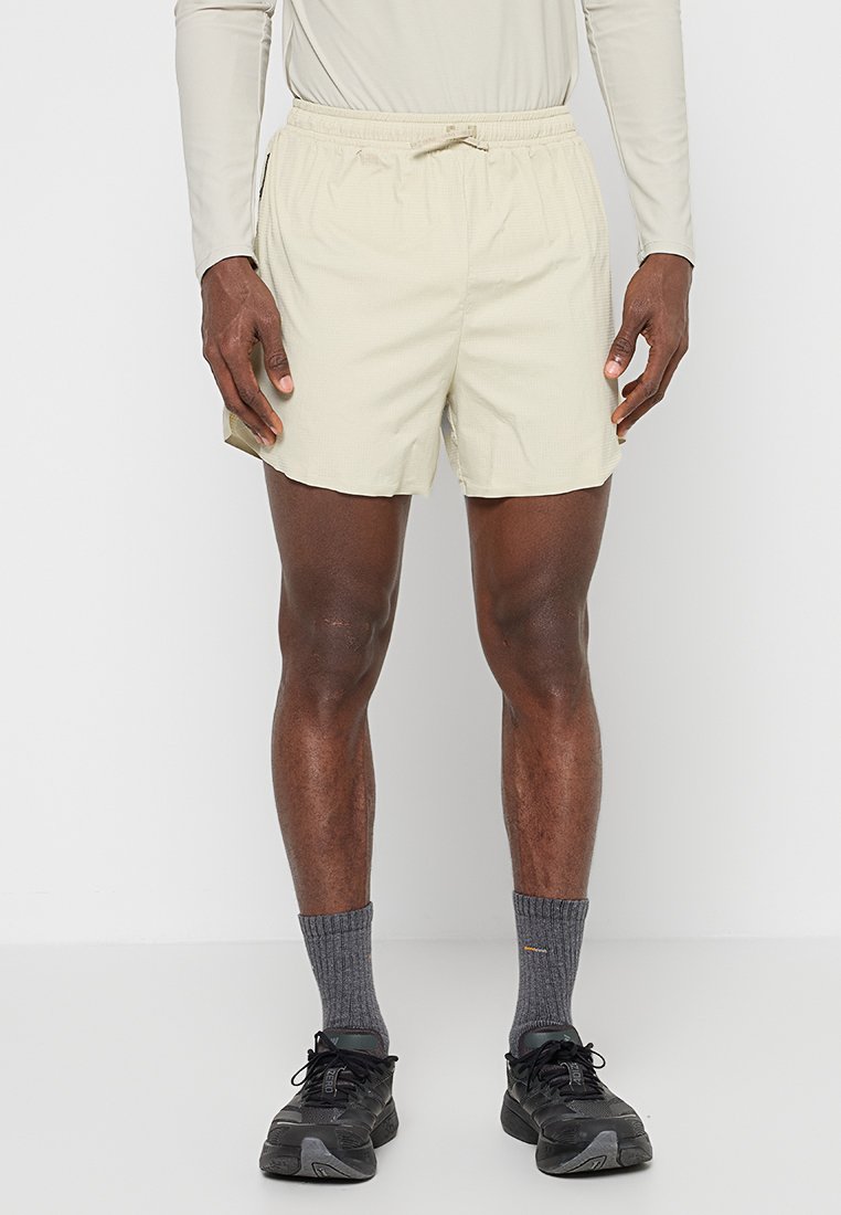 Kurze Sporthose
