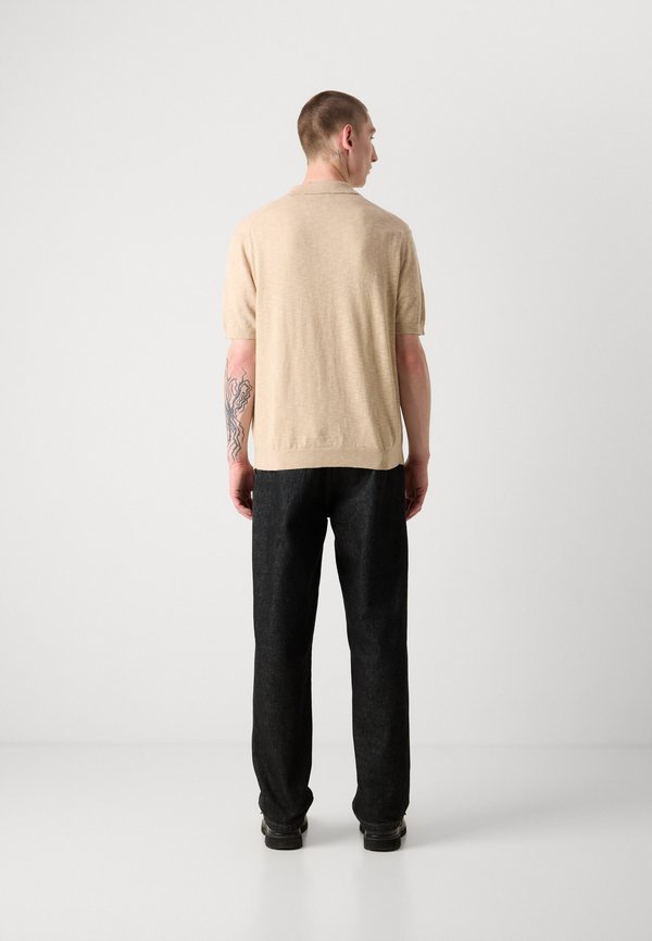 Polo shirt - dry sand2