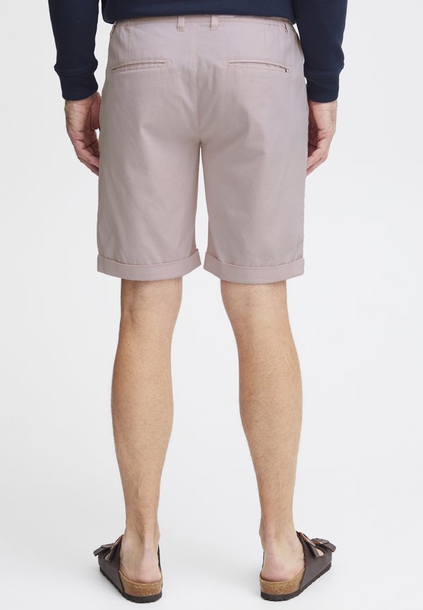 FQHENRY REGULAR FIT - Shorts2