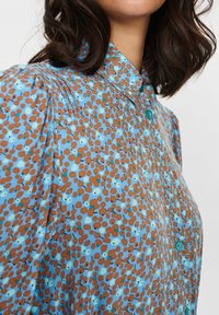 Nümph Skjortklänning - light blue