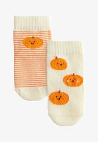 Unselected, orange pumpkin