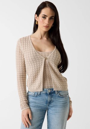 Guess LS ROSALYN COVER SHOULDER SWTR - Vest - beige