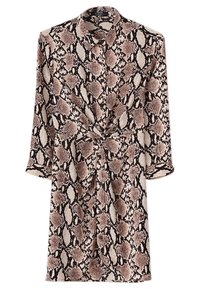 Abito con stampa di pelle di serpente in beige, rosa e nero, dotato di colletto, maniche lunghe e dettaglio annodato in vita.