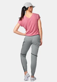 On LIGHTWEIGHT  - Cap - grey