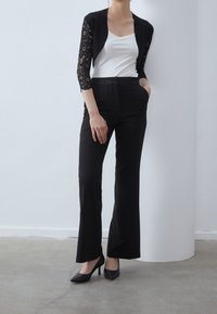 Anna Field Kofta - black