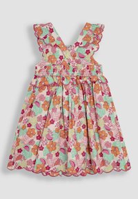 Robe florale avec un fond pastel agrémenté de fleurs orange, rose et verte. Bordure à volants et taille smockée avec bretelles réglables.