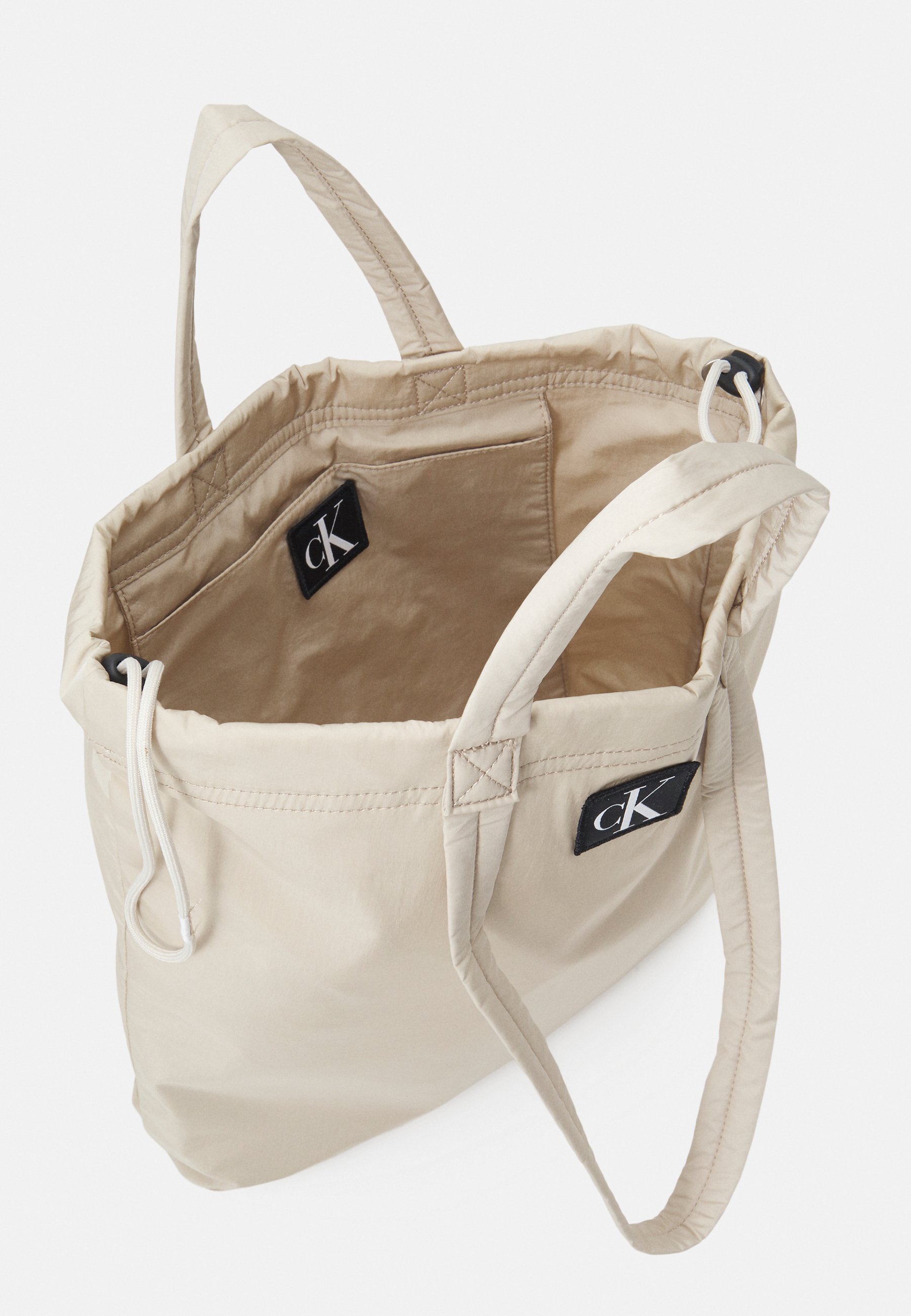 Calvin Klein Jeans CITY SQUARE TOTE 