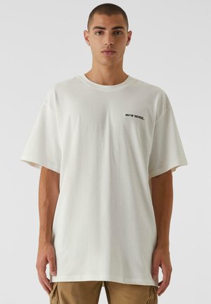 ESSENTIALS - T-shirt con stampa - ready for dye