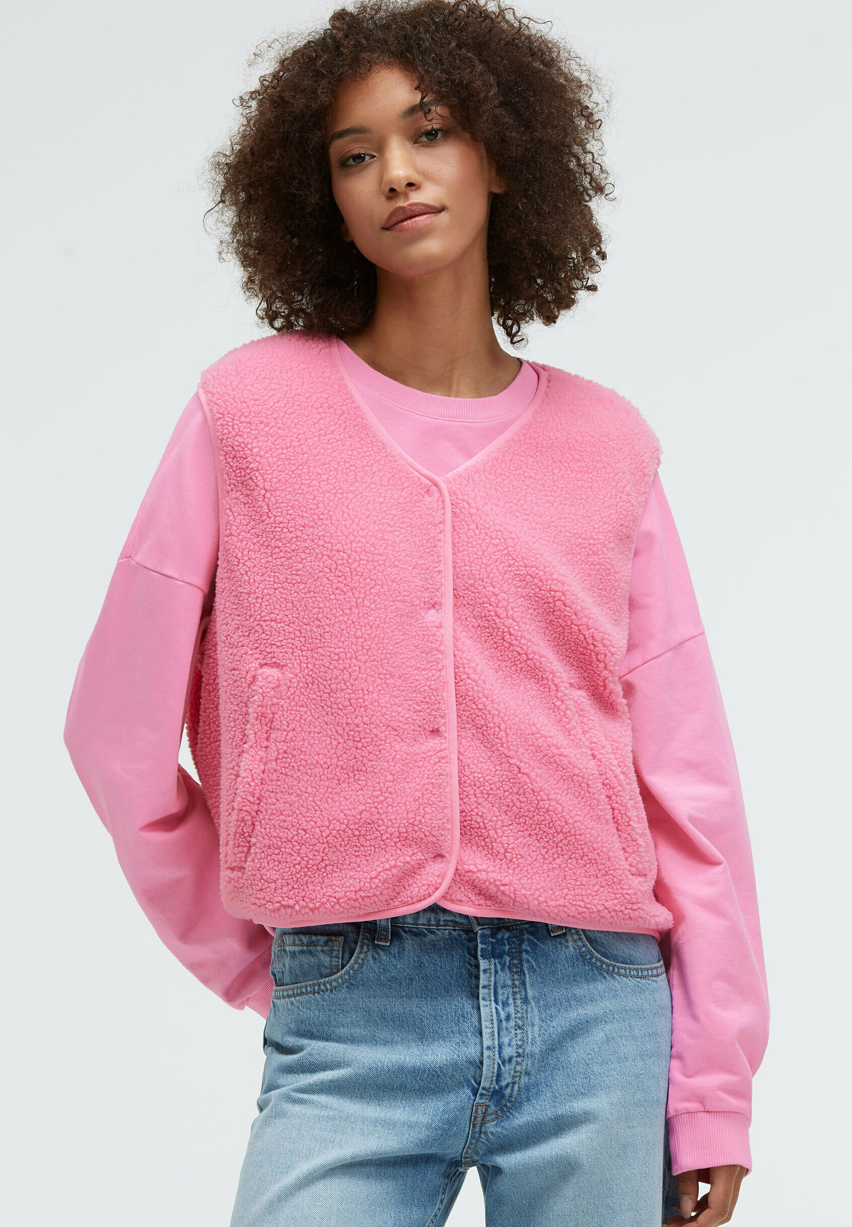 SENSES.THE LABEL IM SHERPA-LOOK - Waistcoat - rose pink/light pink
