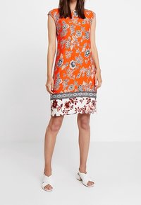 Wallis Vestido informal - orange