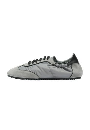 RILEY  - Sneakers laag - grey – nylon