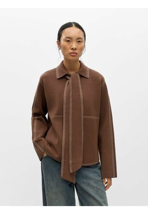 Object, KNITTED CARDIGAN TIE NECK - Gilet - carafe