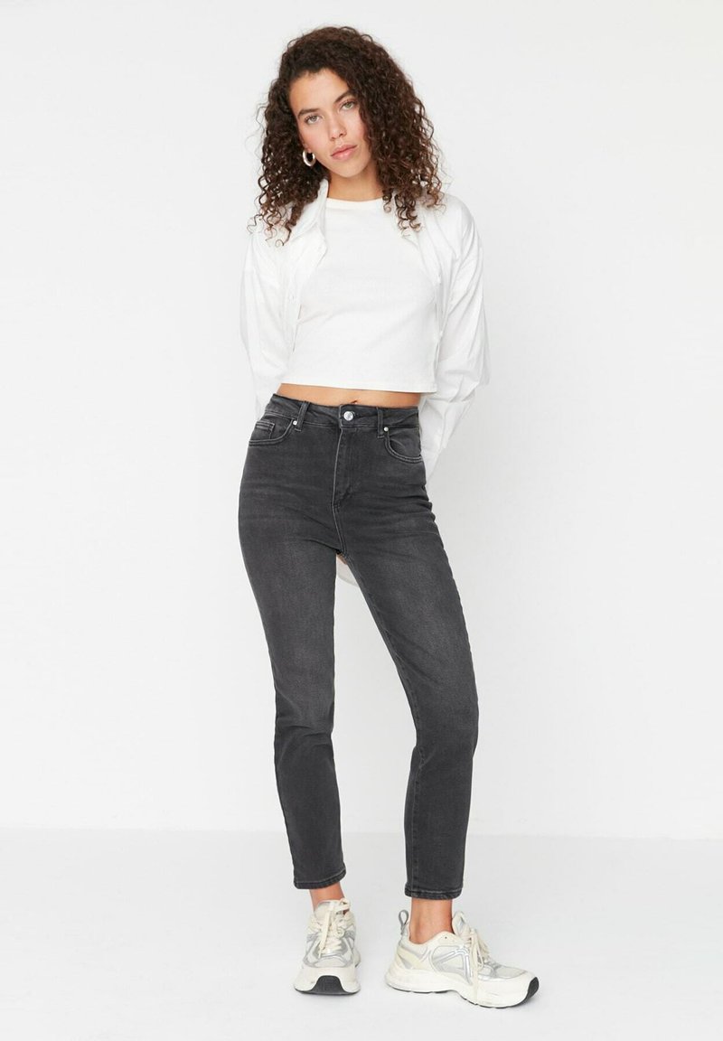 Trendyol Slim fit jeans black Zalando.ie